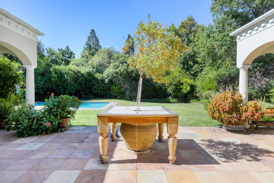 4 Bedroom Property for Sale in Constantia Western Cape